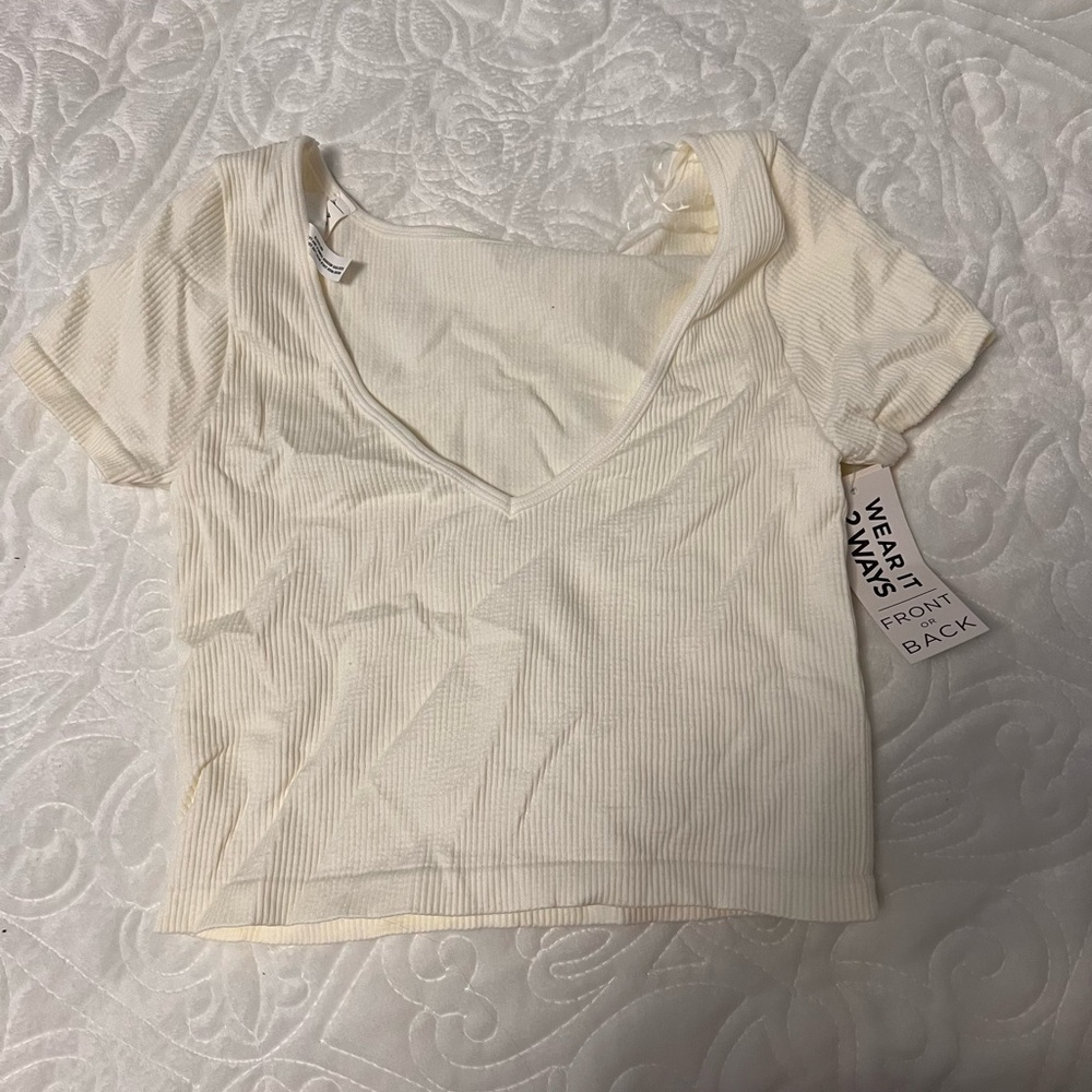 Aeropostale Ivory Ribbed Crop V-Neck